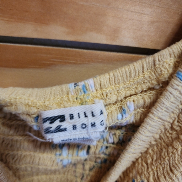Billabong top - Picture 5 of 5